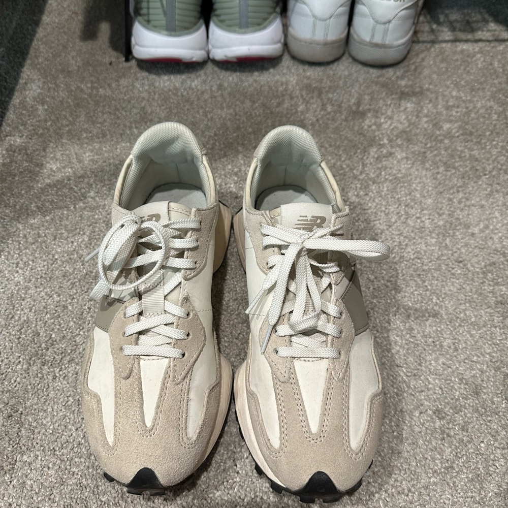 New Balance Cream 327